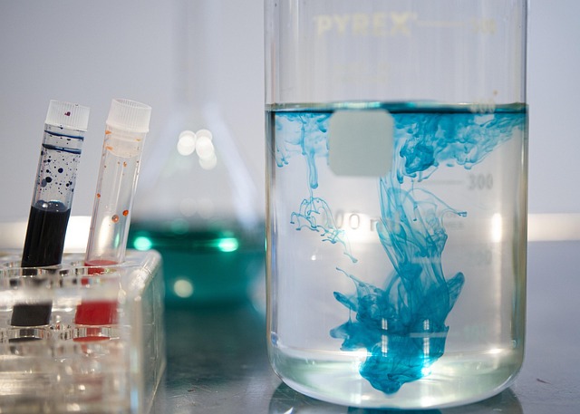 環(huán)保型聚氨酯新能源電池緩沖墊專用硅油，滿足汽車行業(yè)嚴苛環(huán)保標準與阻燃要求